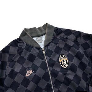 RARE 2008 Nike Juventus Diamond Patterned Jacket Medium